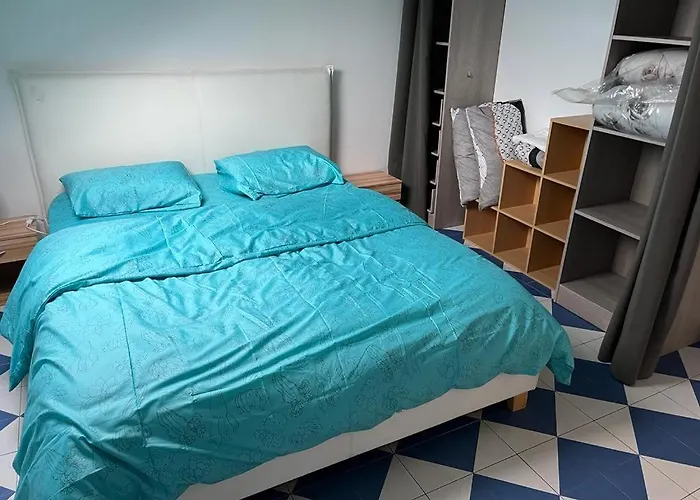 Suits & Luxury Appart Paris Montreuil