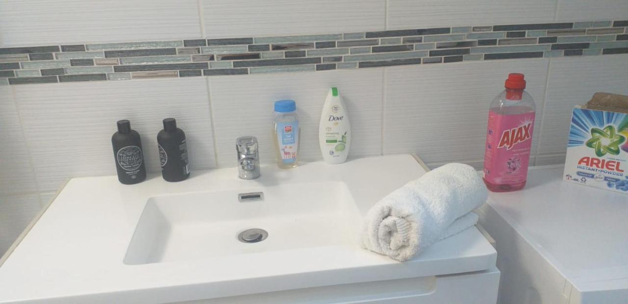 Suits & Luxury Paris Montreuil * Montreuil (Seine-Saint-Denis)