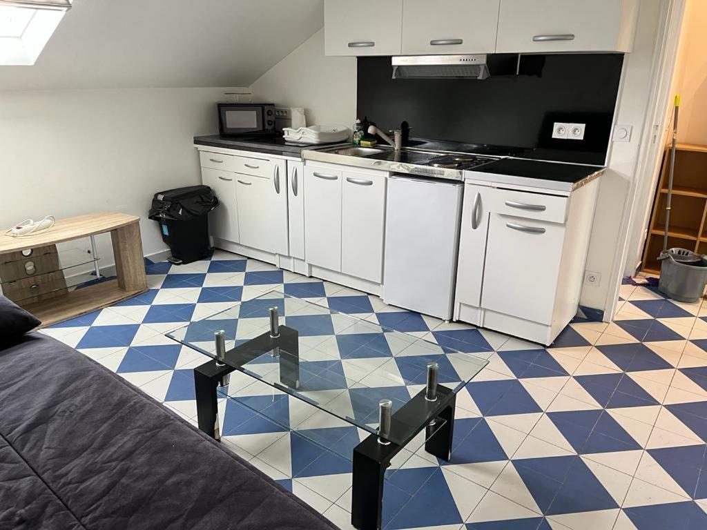 Suits & Luxury Paris Montreuil Apartment *